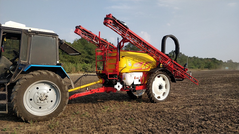 Опрыскиватель прицепной Projet Duke 3700-24