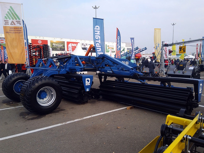 MaxiCut 600