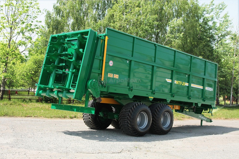 Машина для внесения твердых органических удобрений МТУ-20-1