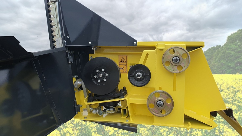 «RAPE FIORE» Приспособление для уборки рапса.