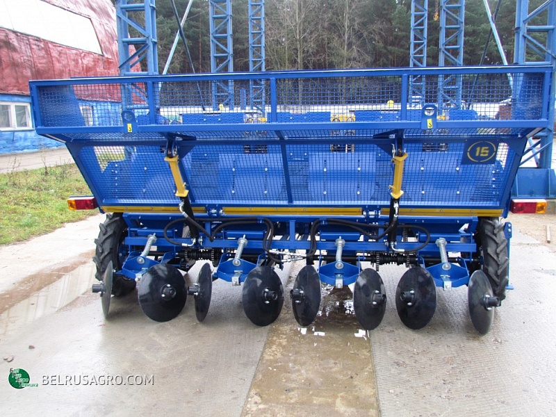 Картофелесажалка КСМ-4Н