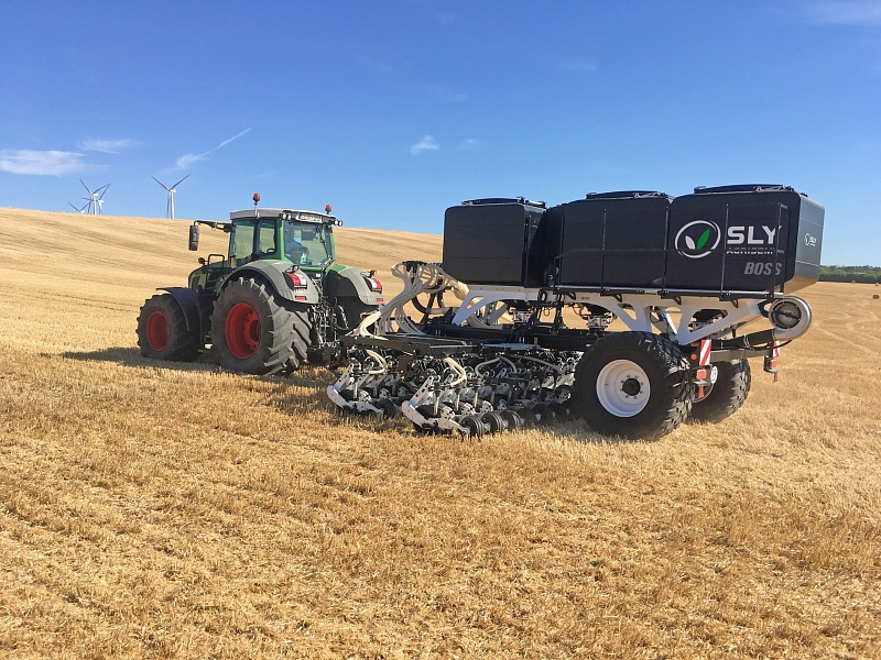 Сеялка зерновая пневматическая SLY BOSS NO-TILL 30